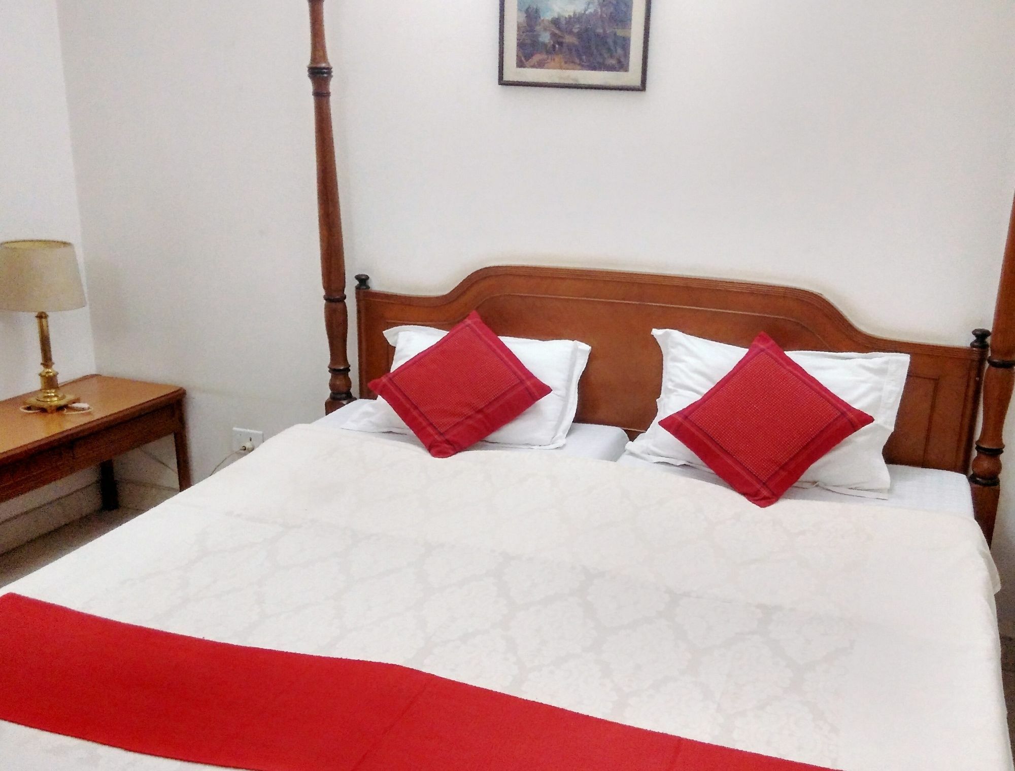 Hotel Palm Greens Ню Делхи Екстериор снимка